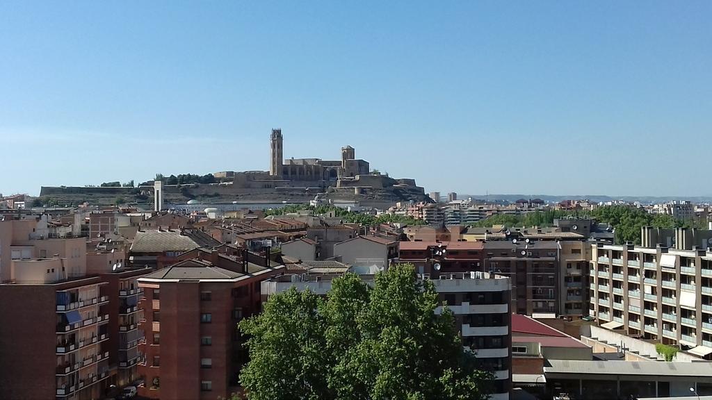 Hotel Condes De Urgel Lleida Bagian luar foto